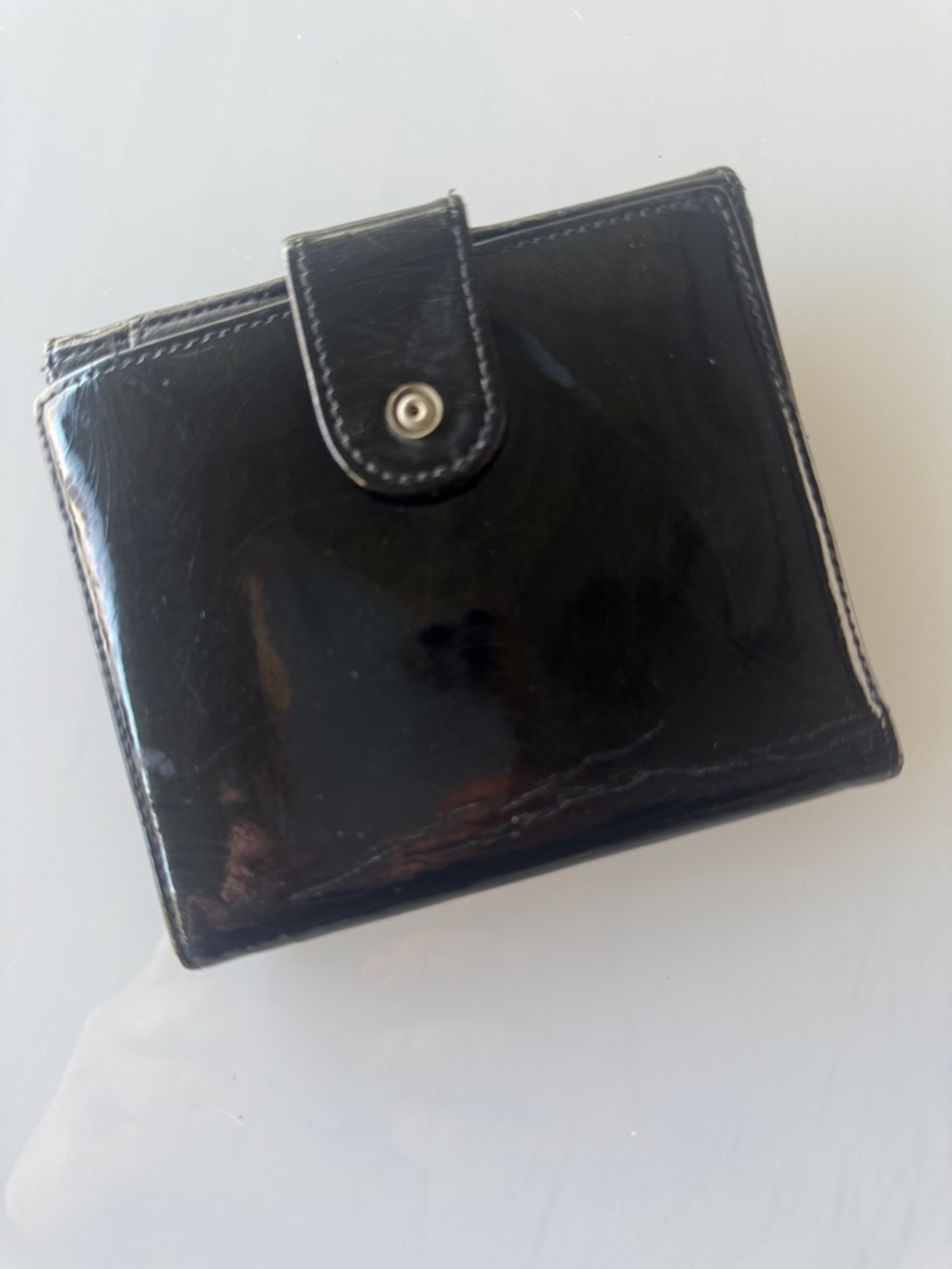 CHANEL Black Patent Leather Wallet with Stitched CC - Picture 3 of 13
